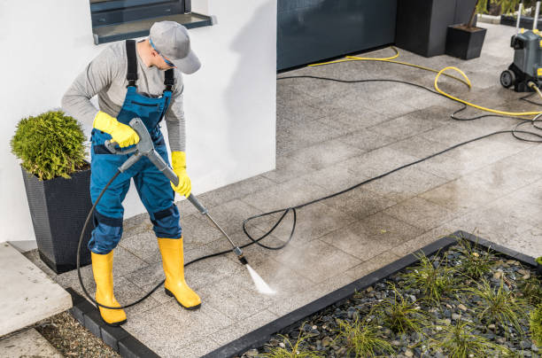 Best Garage Pressure Washing  in Gilcrest, CO